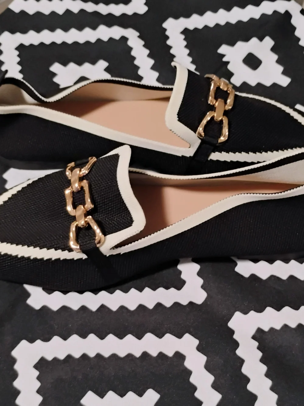 Black and White Chain-Accent Women's Loafers